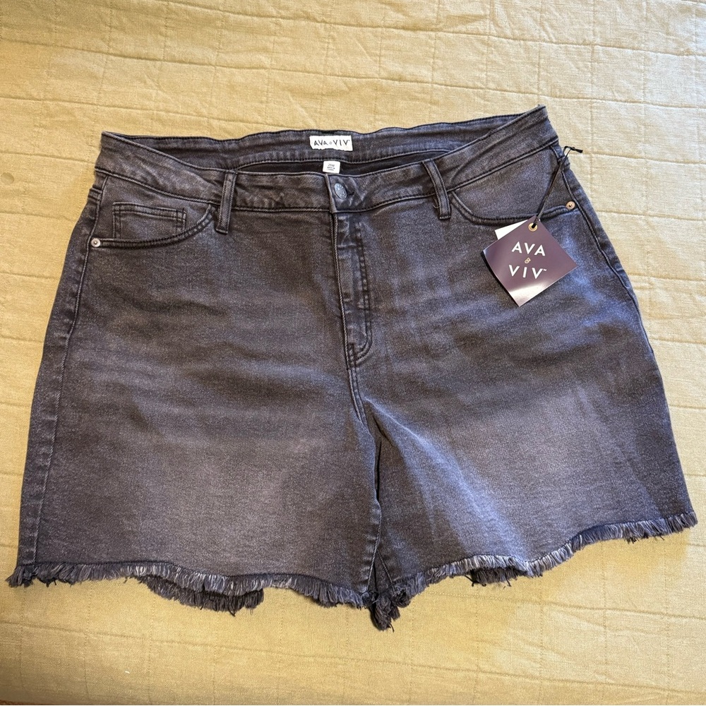 Ava & Viv charcoal denim shorts. NWT